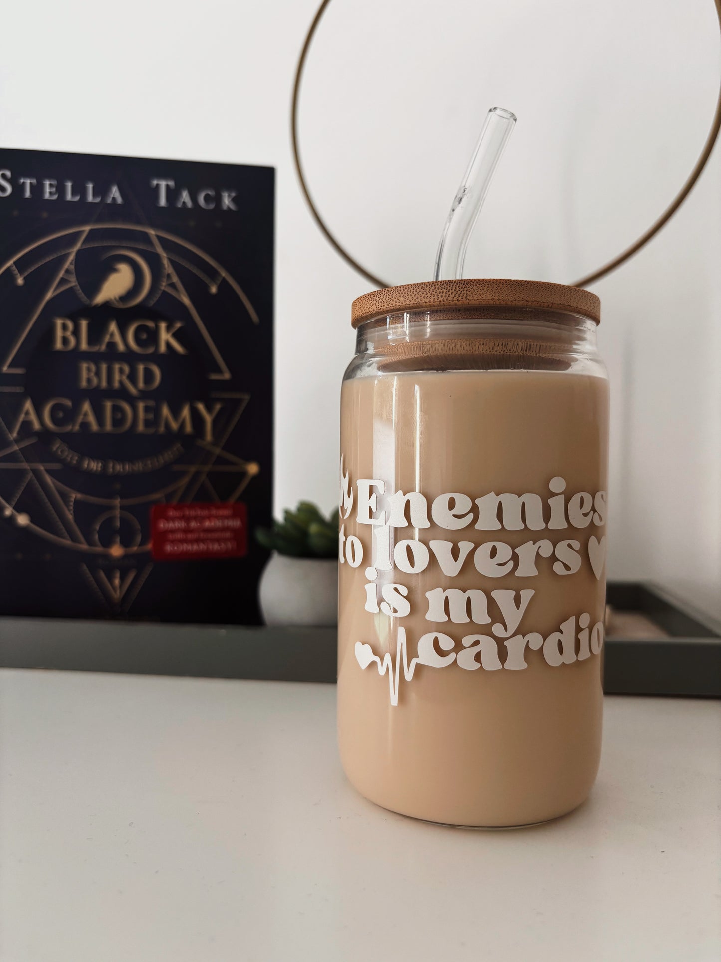 ✨ “Enemies to Lovers is my Cardio” | Glastumbler | 475ml | incl. Bambusdeckel und Glasstrohhalm