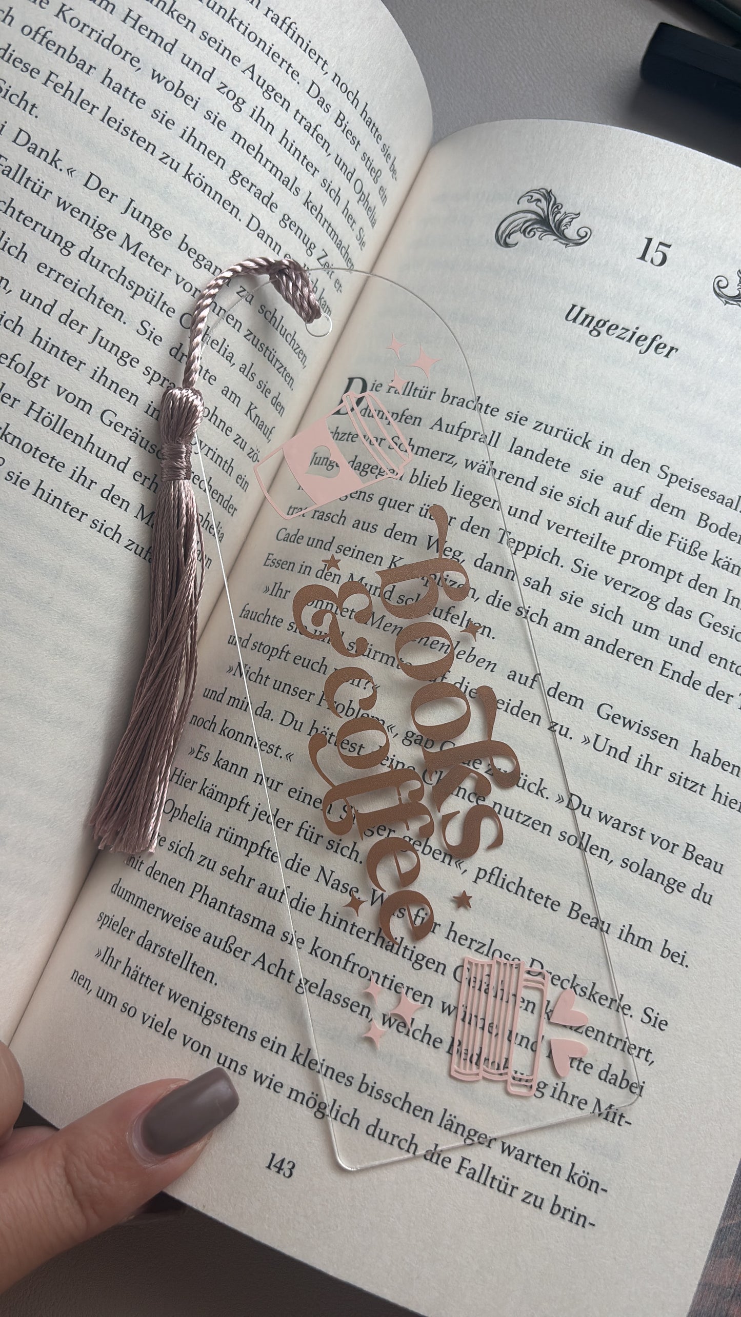 ✨ Books & Coffee |Acryl-Lesezeichen mit Quaste 📚☕