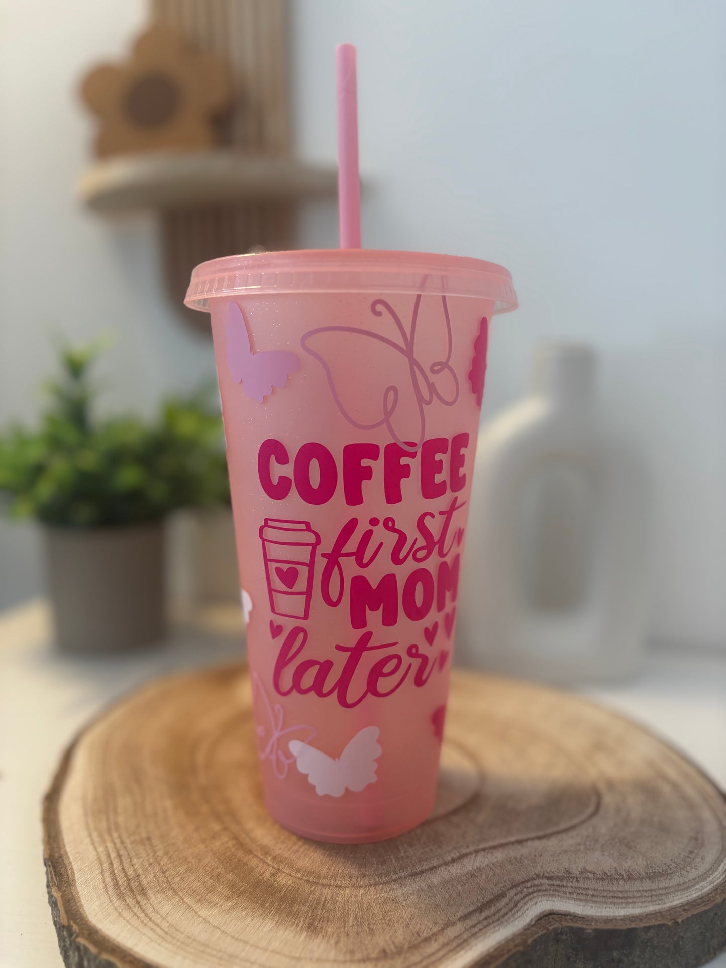 ☕️ Coffee first, Mom later – Tumbler für Power-Mamas 💖 | Becher rosa Glitzer | 700ml
