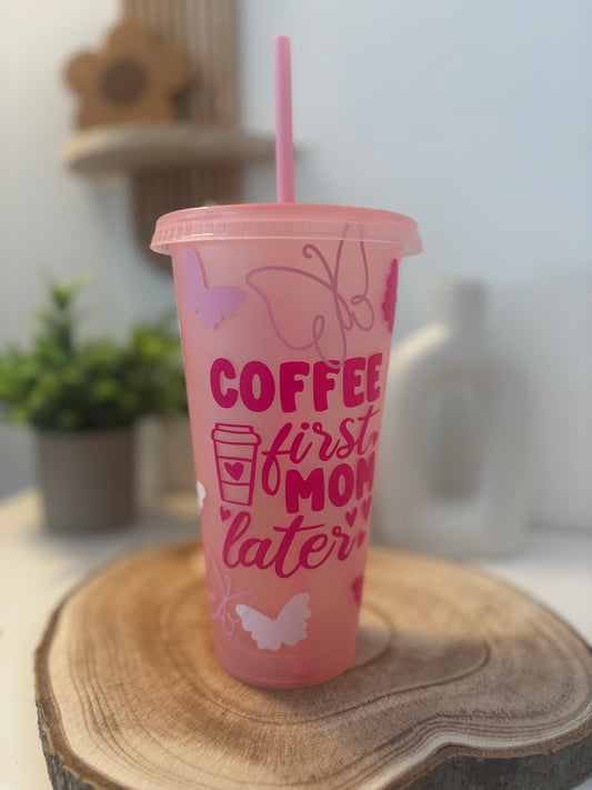 ☕️ Coffee first, Mom later – Tumbler für Power-Mamas 💖 | Becher rosa Glitzer | 700ml