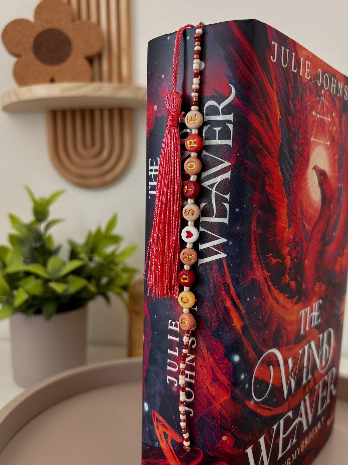 „Read More Books“ – Blümchen-Lesezeichen mit Perlenkette 🌼