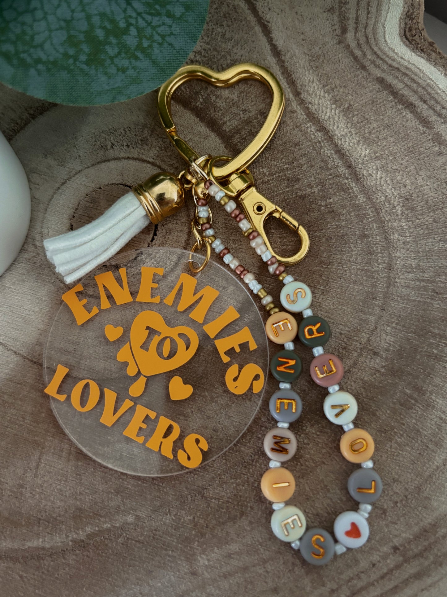 🔑 Enemies to Lovers – Schlüsselanhänger mit BookTok-Vibes